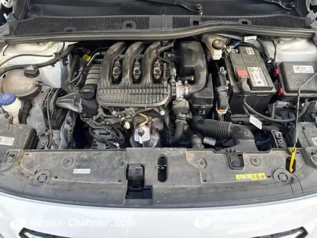 Opel Corsa 1.2 75 ch bvm5 edition — photo 7
