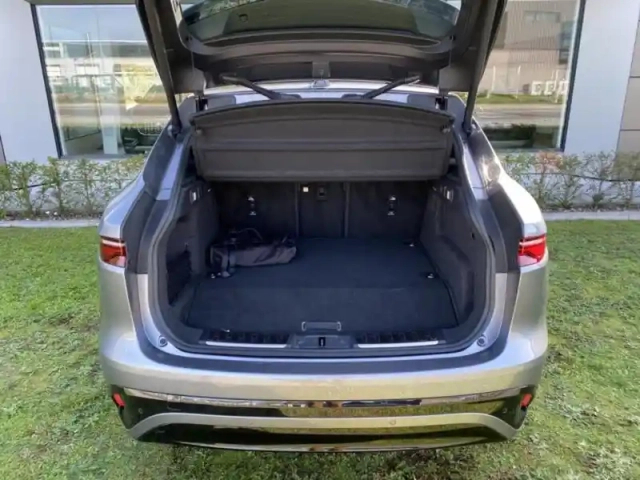Jaguar F-Pace p400e plug-in-hybrid r-dynamic se bva8 awd — photo 6