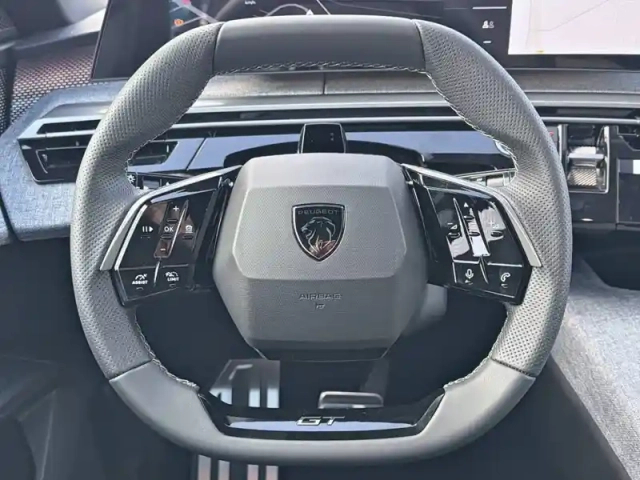 Peugeot 3008 hybrid 145 e-dcs6 — photo 30