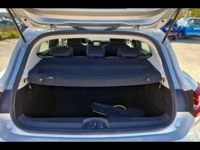 Renault Clio 1.0 tce 90ch business -21n — photo 12