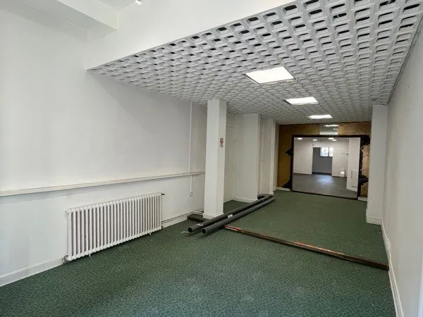 Local 130m2 Brives charensac