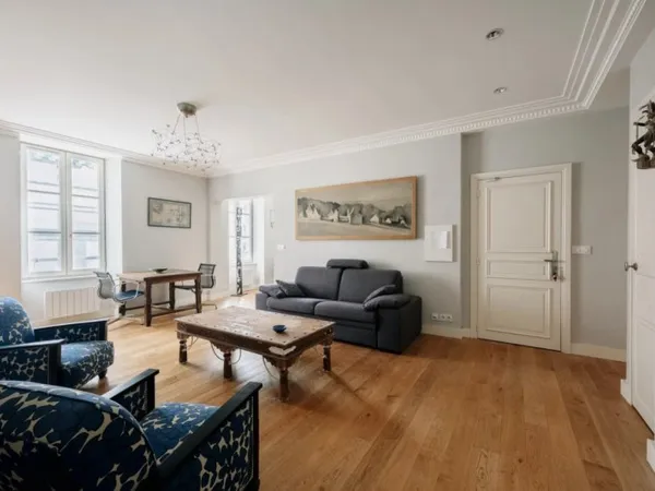 Biarritz - Spacieux appartement lumineux de 6 pièces avec terras