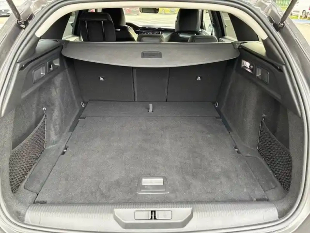 Peugeot 308 sw puretech 130ch s&amp;s eat8 — photo 6