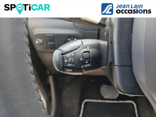 Citroën C3 puretech 110 eat6 — photo 18