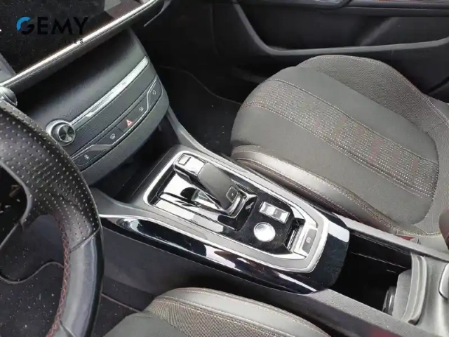 Peugeot 308 puretech 130ch s&amp;s eat8 — photo 12