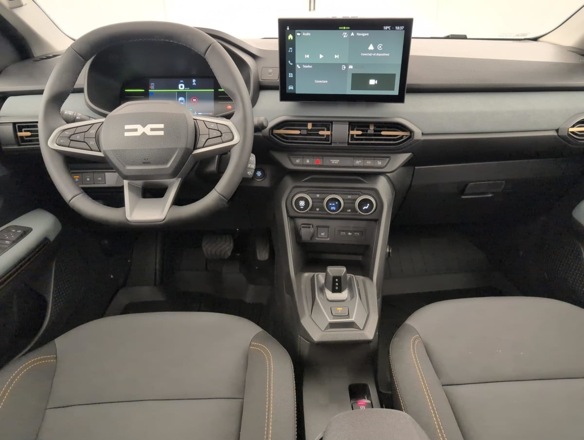 Dacia Sandero — photo 12