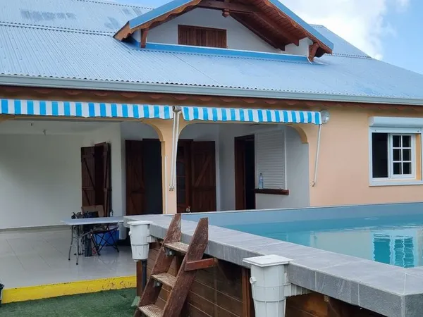 VILLA F5 Ste François