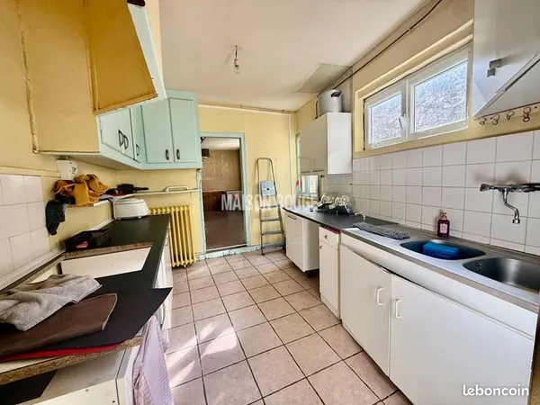 Appartement 7 pièces 166 m²