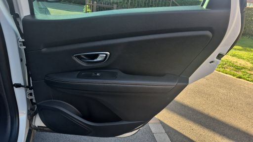 Renault Scenic 1.7 dCi 120 - Limited – 2019 – 112045 km – Diesel – Boîte Manuelle — photo 41