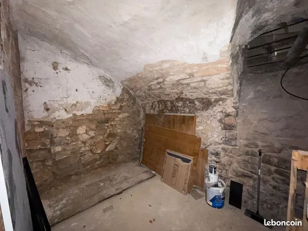 Location CAVE - AV JEAN JAURÈS