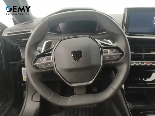 Peugeot 2008 hybrid 145 e-dcs6 — photo 13
