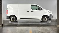 Peugeot Expert Standard 2.0 BlueHDi 120ch S&S Asphalt EAT8 — photo 4