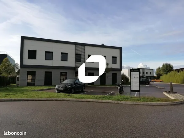 Local d'activité 1 119 m²