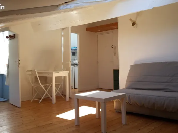 T1 de charme La Rochelle hypercentre libre à partir du 29 septembre