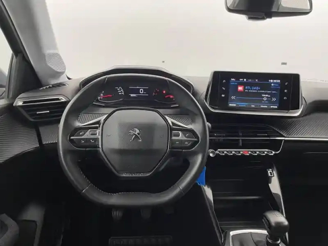 Peugeot 208 puretech 100 s&amp;s bvm6 — photo 90