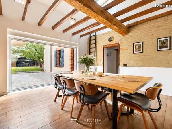 Maison 6 pièces - 156 m² - Piscine et grand jardin