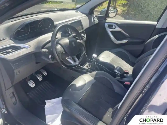 Peugeot 2008 puretech 130ch s&amp;s bvm6 — photo 10