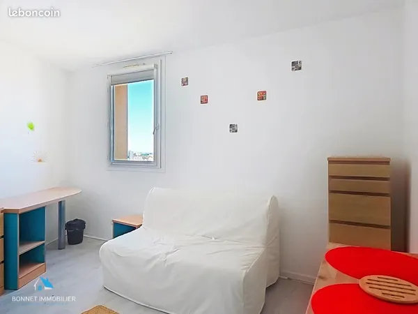 Studio 1 pièce 18 m²