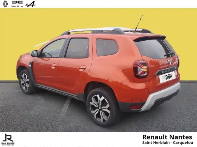 Dacia Duster 1.5 blue dci 115ch prestige + 4x2 — photo 7