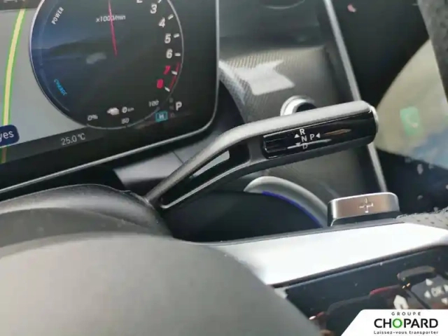 Mercedes Glc coupe 300 e hybrid eq 9g-tronic 4matic — photo 22