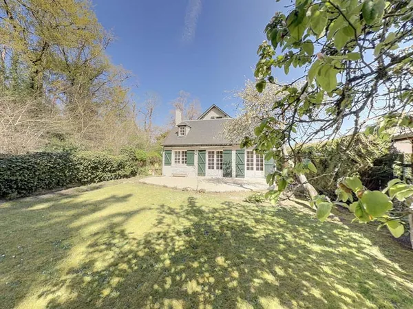 Maison de plain-pied 7 pièces 150 m²