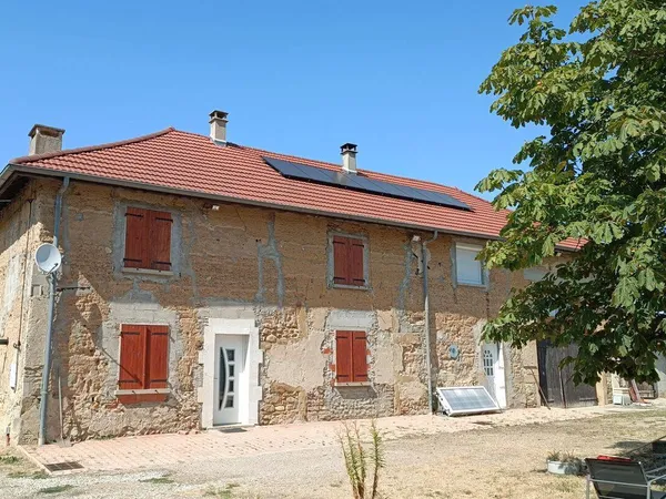 Maison 7 pièces 225 m²
