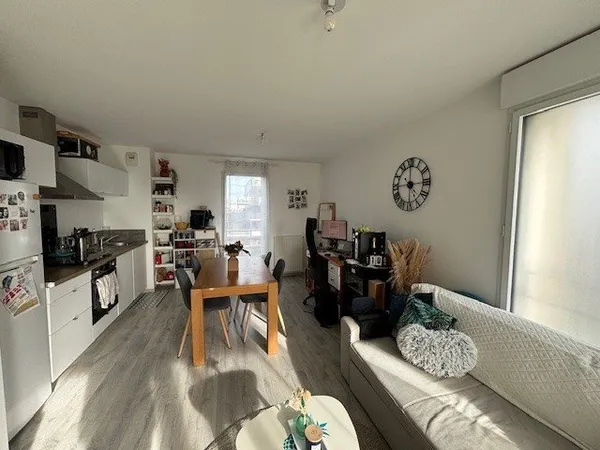 A LOUER - GROUPE GIBOIRE - APPARTEMENT T2 - RENNES