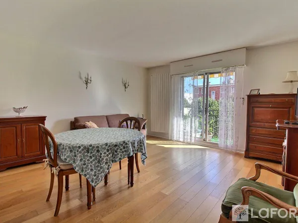 Appartement 3 pièces 64 m²