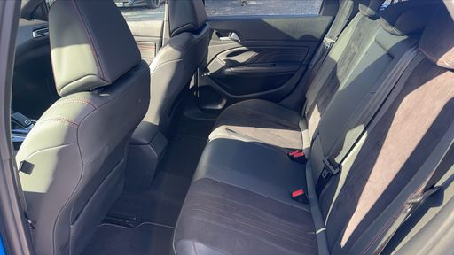 Peugeot 308 SW 1.5 BlueHDi 130 EAT8 - GT Line – 2021 – 98863 km – Diesel – Boîte Automatique — photo 4