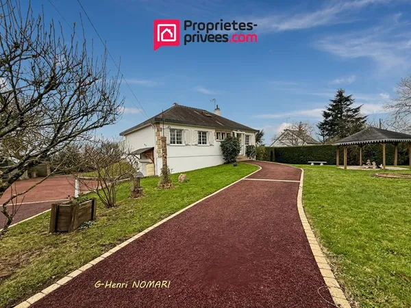 Maison Rougé 7 pièce(s) 139 m2