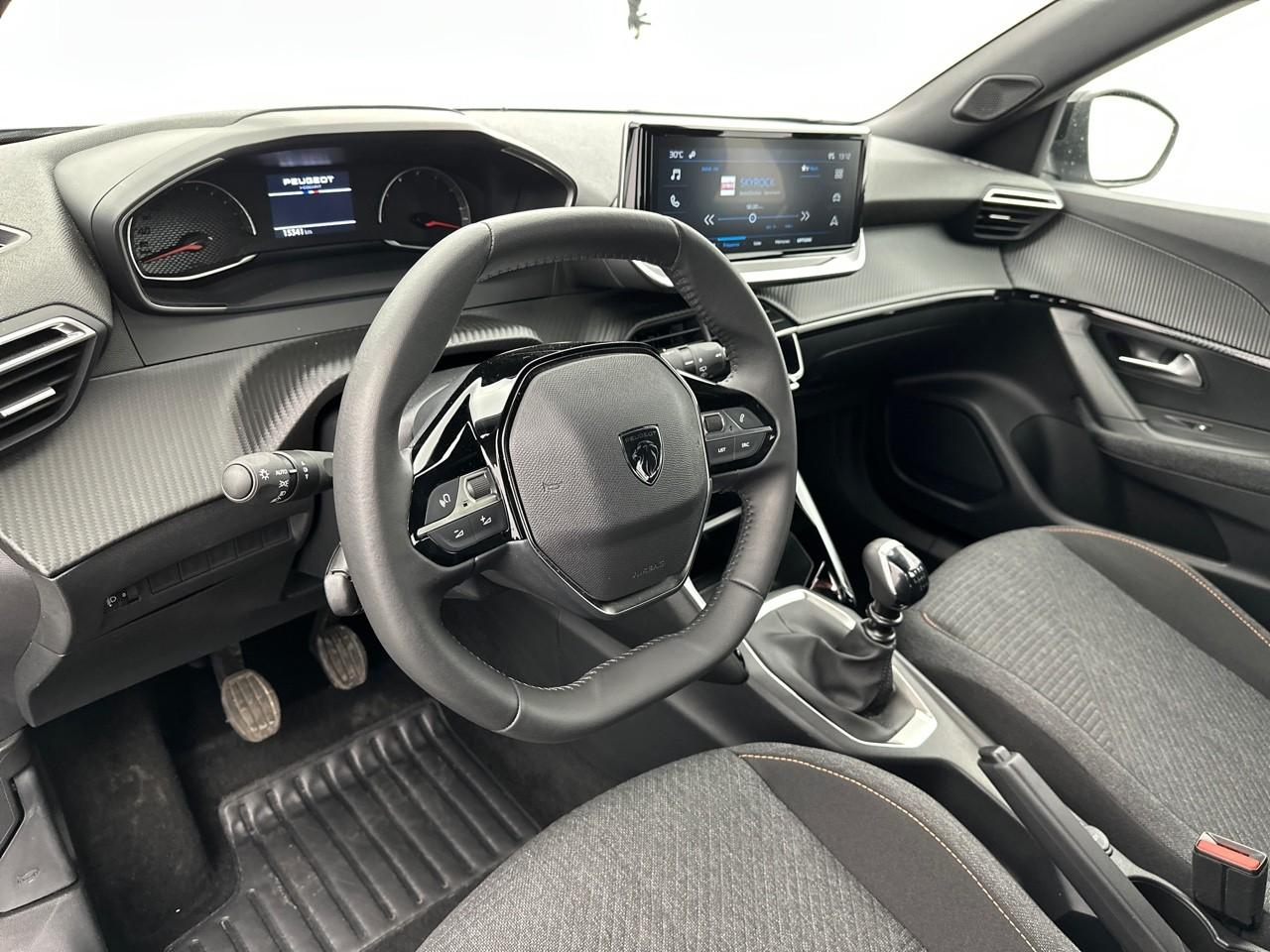 Peugeot 2008 100 s&s bvm6 style — photo 12