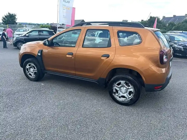 Dacia Duster sce 115 4x2 — photo 3