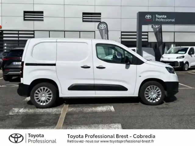 Toyota Proace city medium 110 vvt-i dynamic mc23 — photo 9