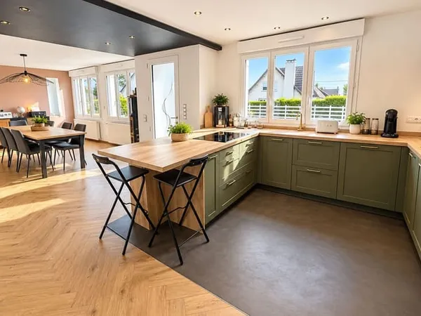 Maison 6 pièces 170 m²