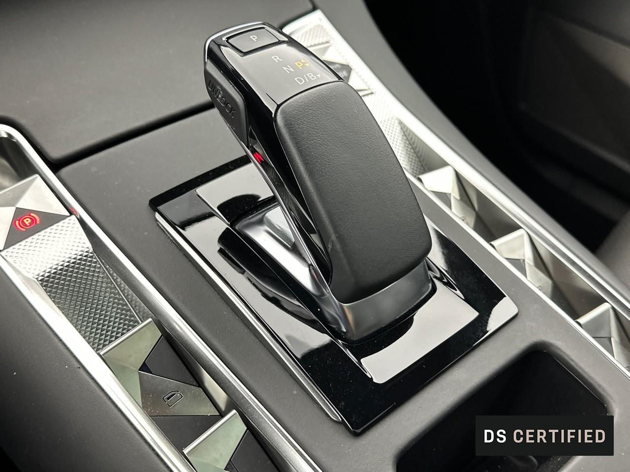Ds Ds 7 crossback hybride rechargeable e-tense 360 eat8 4x4 la premi — photo 33