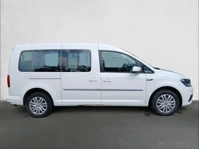 Volkswagen Caddy maxi 2.0 tdi 102 tpmr — photo 4