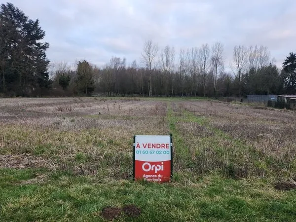 Terrain 1656 m²