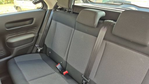 Citroen C4 Cactus 1.2 PureTech 110 - Live – 2019 – 109573 km – Essence – Boîte Manuelle — photo 41