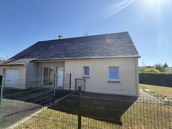 Maison de plain-pied - 94 m² - 3 ch - PMR