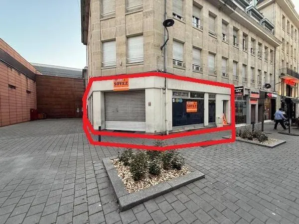 Parking/Garage/Box 135 m²