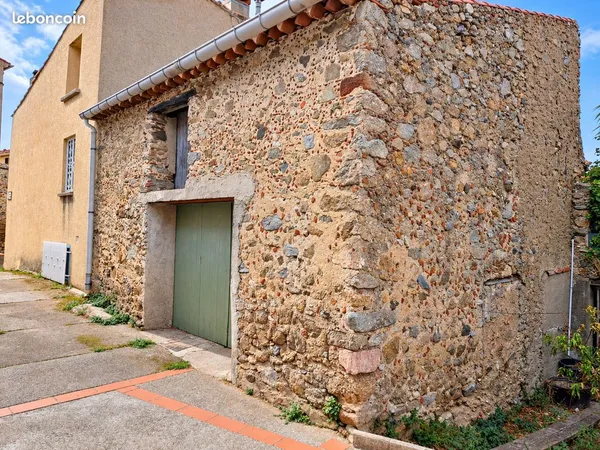 Grange en pierre de 40 m² - Belle hauteur - Accès voiture - Fort potentiel