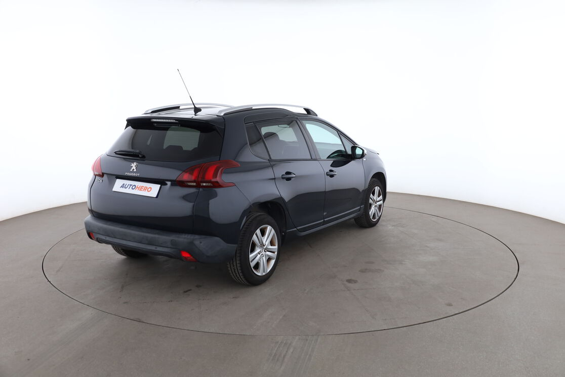 Peugeot 2008 1.6 Blue-HDi Style — photo 5