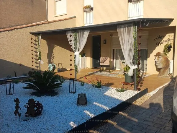 Maison entierement renovee