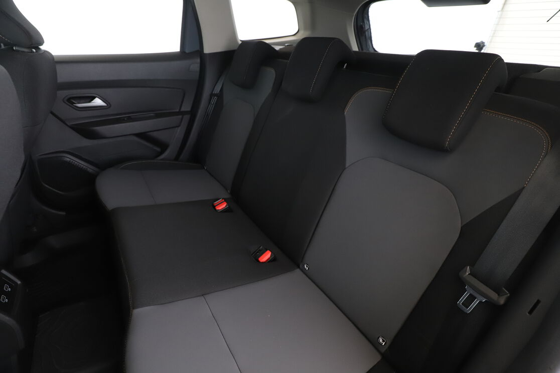 Dacia Duster 1.3 TCe SL Extreme 4x2 EDC — photo 13
