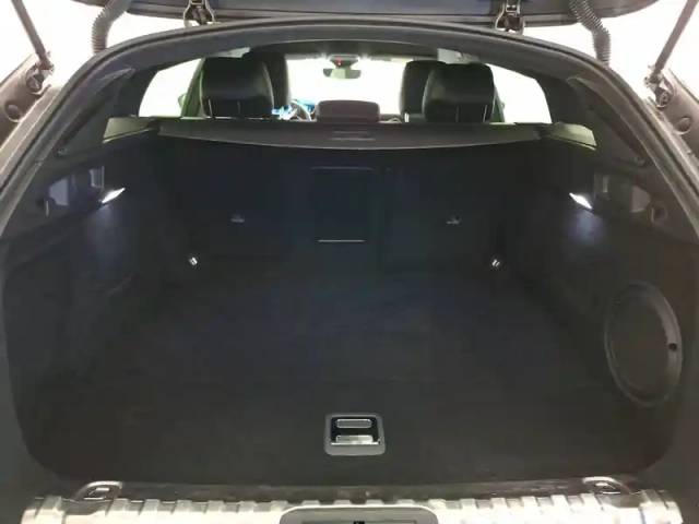 Peugeot 508 sw hybrid 225 e-eat8 — photo 11