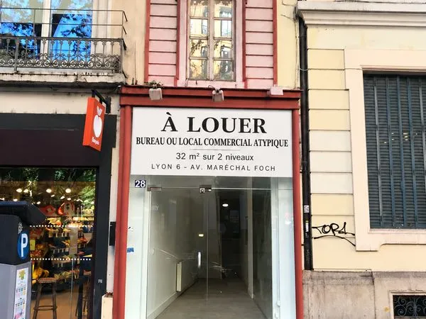 Bureau ou Local commercial Lyon 6