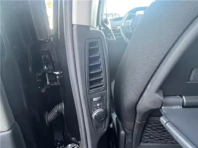 Citroën C4 Picasso puretech 130 s&amp;s bvm6 — photo 13