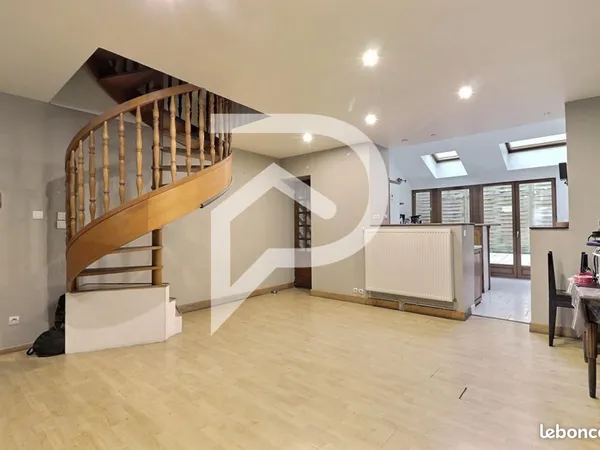 Maison 4 pièces 128 m²