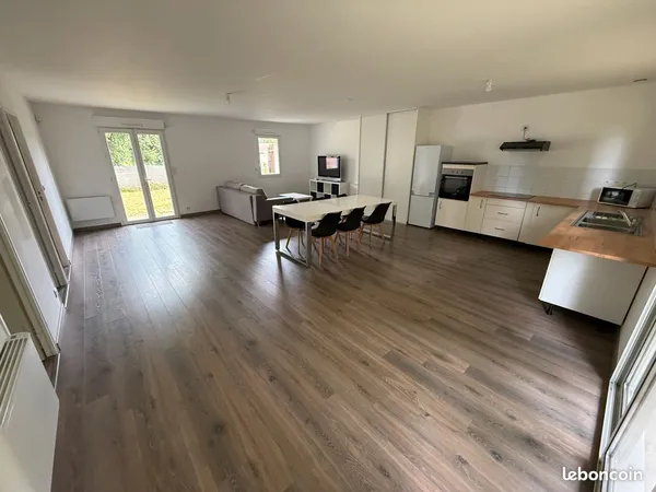 Maison, Bureau, Cabinet professionnel 80 m² - Plain-pied - Parking privé - Cambes/Quinsac