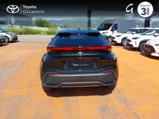Toyota C-Hr 2.0 hybride rechargeable 225ch design ng23 — photo 4